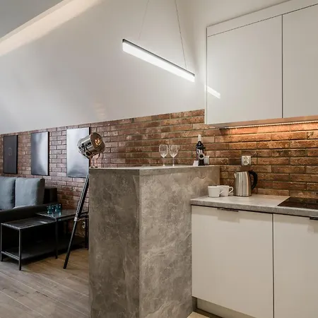 Apartment Rynek 2a - Old Town *